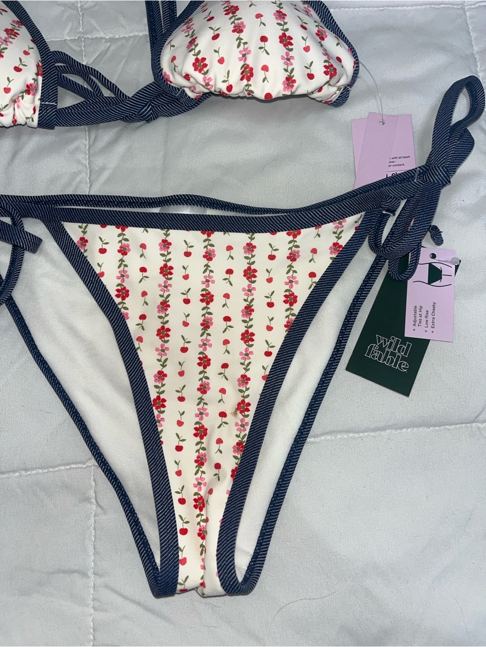 Target Bikini - Picture 2 of 4